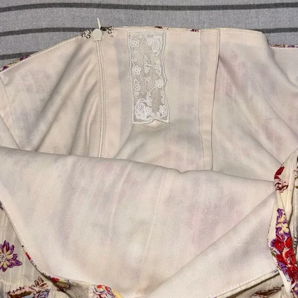 Sadie & Sage Floral Halter Sundress in Cream with Red & Purple Flowers - Picture 3 of 5